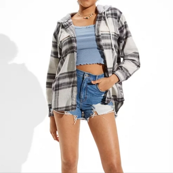 American Eagle Outfitters Tops - American Eagle Hoodie Flannel M White Black Grey